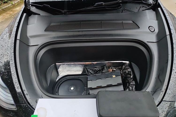 Used Tesla Model Y 2022 Revised Version Rear-Wheel Drive Engine Bay