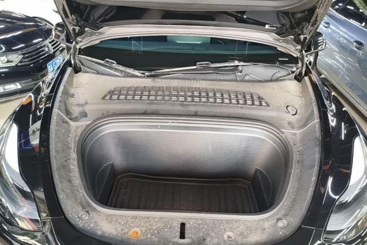 Used Tesla Model Y 2022 Revised Version Rear-Wheel Drive Engine Bay
