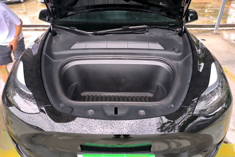Used Tesla Model Y 2022 Rear-Wheel-Drive Version Engine Bay