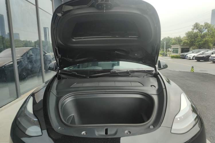 Used Tesla Model Y 2022 Revised Version Rear-Wheel Drive Engine Bay