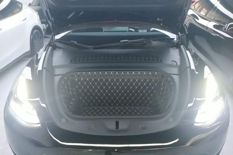 Used Tesla Model Y 2022 Revised Version Rear-Wheel Drive Engine Bay