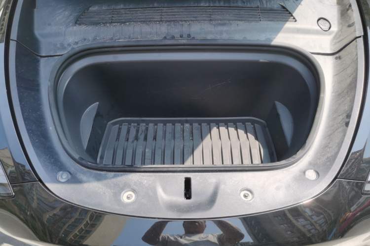 Used Tesla Model Y 2022 Revised Version Rear-Wheel Drive Engine Bay