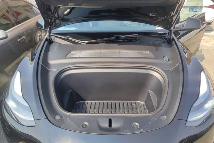 Used Tesla Model Y 2022 Revised Version Rear-Wheel Drive Engine Bay