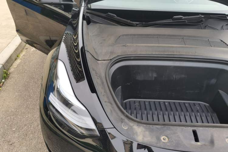 Used Tesla Model Y 2022 Revised Version Rear-Wheel Drive Engine Bay Right