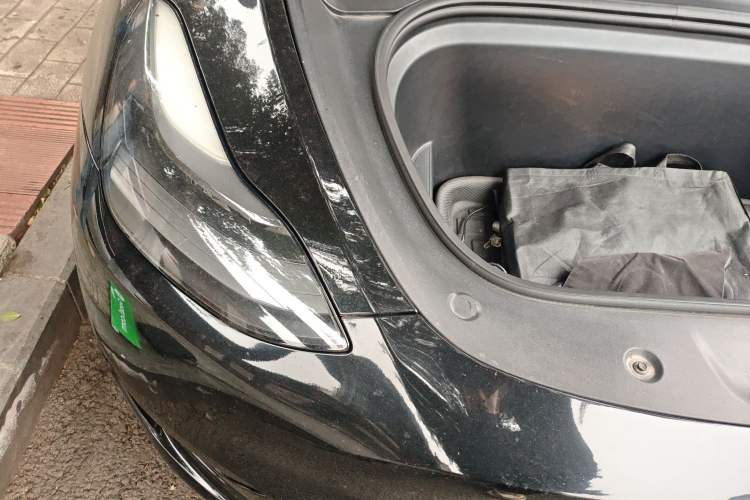 Used Tesla Model Y 2022 Rear-Wheel-Drive Version Engine Bay Right