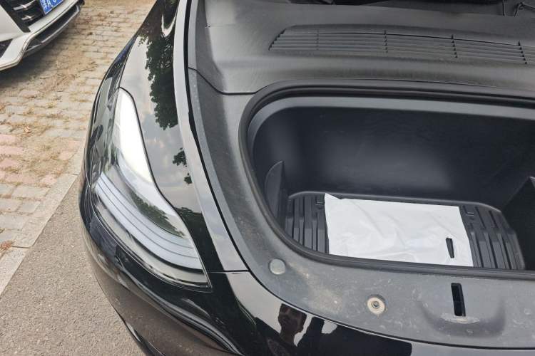 Used Tesla Model Y 2022 Revised Version Rear-Wheel Drive Engine Bay Right