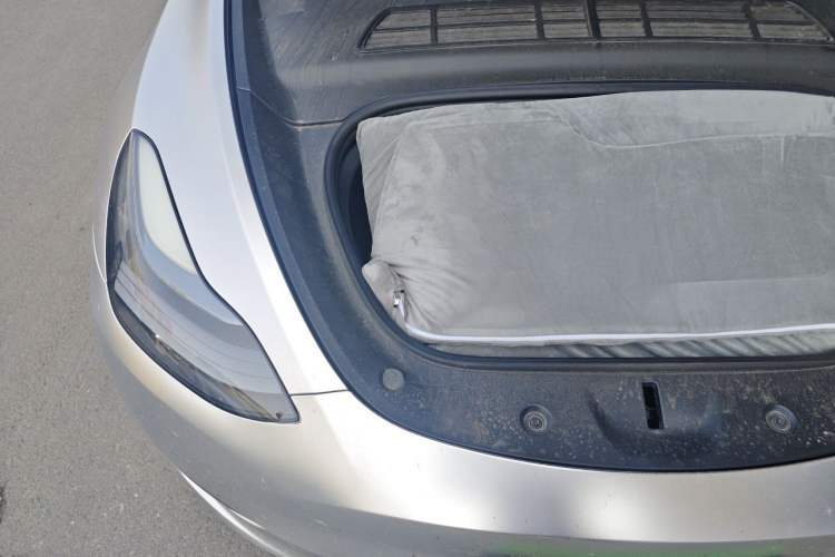 Used Tesla Model Y 2022 Revised Version Rear-Wheel Drive Engine Bay Right