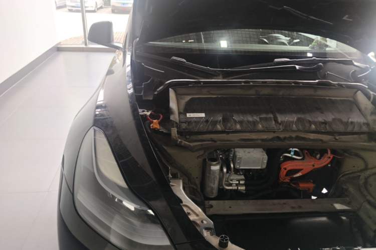 Used Tesla Model Y 2022 Revised Version Rear-Wheel Drive Engine Bay Right