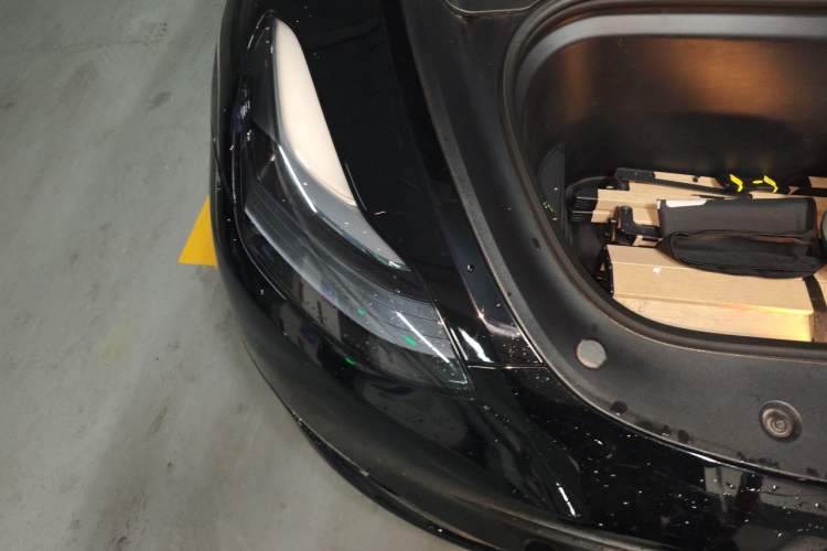 Used Tesla Model Y 2022 Revised Version Long-Range All-Wheel Drive Engine Bay Right