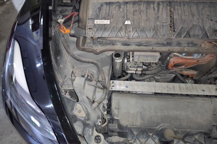 Used Tesla Model Y 2022 Long-Range All-Wheel-Drive Version Engine Bay Right