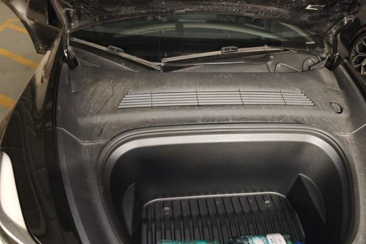 Used Tesla Model Y 2022 Revised Version Rear-Wheel Drive Engine Bay Right
