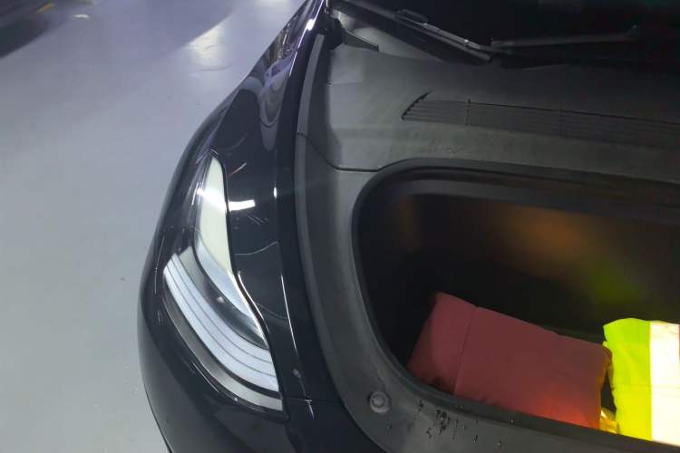 Used Tesla Model Y 2022 Revised Version Rear-Wheel Drive Engine Bay Right