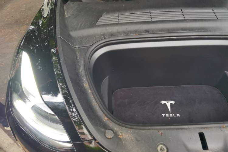 Used Tesla Model Y 2022 Revised Version Rear-Wheel Drive Engine Bay Right