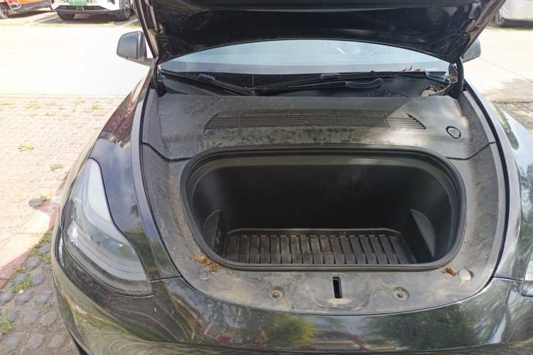 Used Tesla Model Y 2022 Long-Range All-Wheel-Drive Version Engine Bay Right