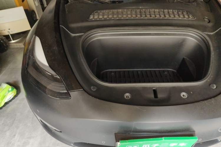 Used Tesla Model Y 2022 Revised Version Long-Range All-Wheel Drive Engine Bay Right