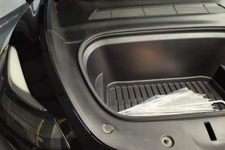 Used Tesla Model Y 2022 Long-Range All-Wheel-Drive Version Engine Bay Right