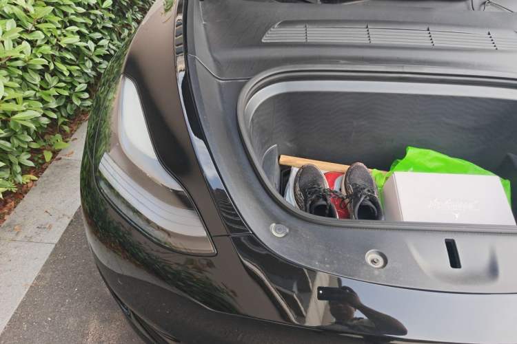 Used Tesla Model Y 2022 Revised Version Rear-Wheel Drive Engine Bay Right