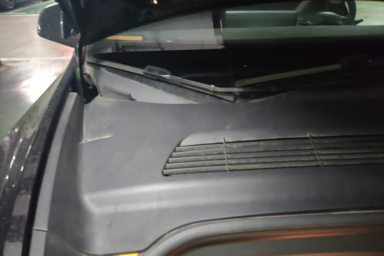 Used Tesla Model Y 2022 Long-Range All-Wheel-Drive Version Engine Bay Right