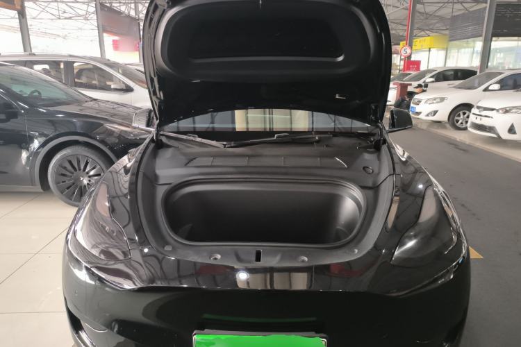 Used Tesla Model Y 2022 Rear-Wheel-Drive Version Engine Bay