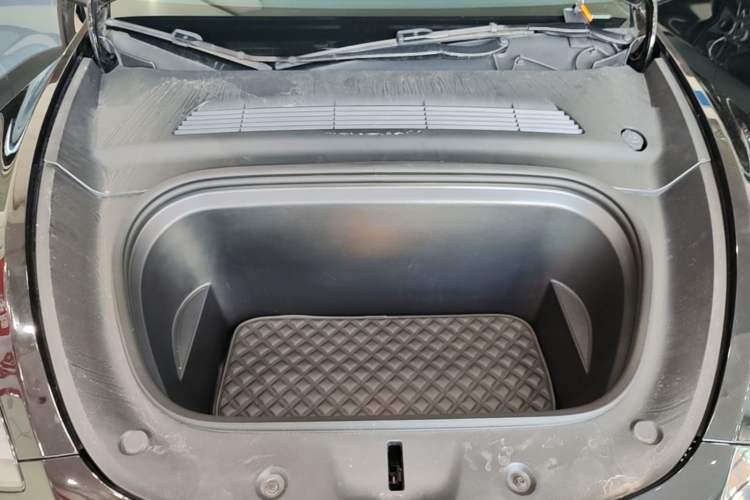 Used Tesla Model Y 2022 Revised Version Rear-Wheel Drive Engine Bay