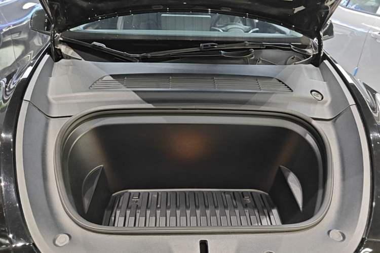 Used Tesla Model Y 2022 Long-Range All-Wheel-Drive Version Engine Bay
