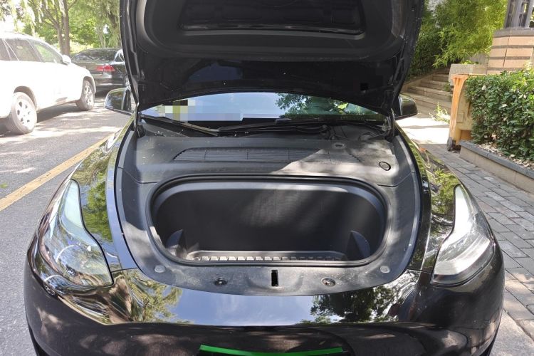 Used Tesla Model Y 2022 Rear-Wheel-Drive Version Engine Bay
