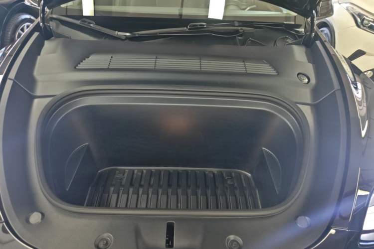 Used Tesla Model Y 2022 Long-Range All-Wheel-Drive Version Engine Bay