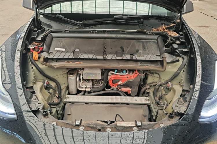Used Tesla Model Y 2022 Revised Version Rear-Wheel Drive Engine Bay