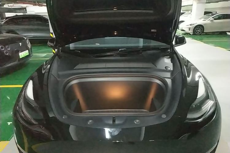 Used Tesla Model Y 2022 Performance High-Performance All-Wheel-Drive Version Engine Bay