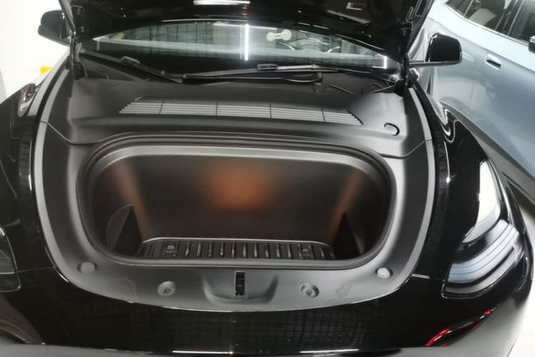Used Tesla Model Y 2022 Revised Version Rear-Wheel Drive Engine Bay
