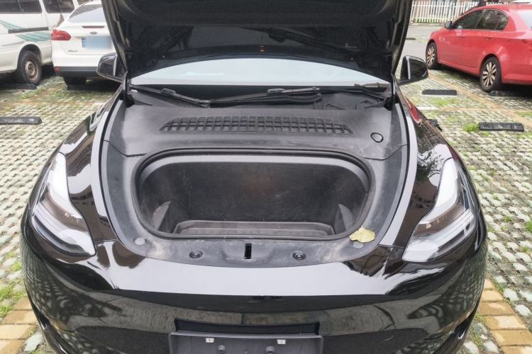 Used Tesla Model Y 2022 Rear-Wheel-Drive Version Engine Bay