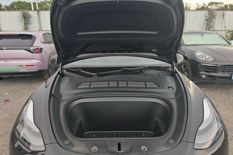 Used Tesla Model Y 2022 Performance High-Performance All-Wheel-Drive Version Engine Bay