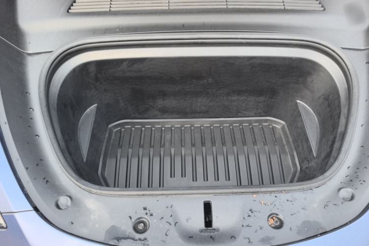 Used Tesla Model Y 2022 Rear-Wheel-Drive Version Engine Bay
