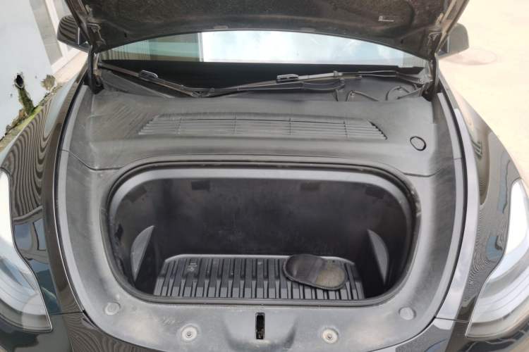 Used Tesla Model Y 2022 Revised Version Rear-Wheel Drive Engine Bay