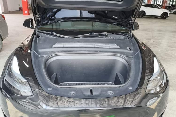 Used Tesla Model Y 2022 Revised Version Rear-Wheel Drive Engine Bay