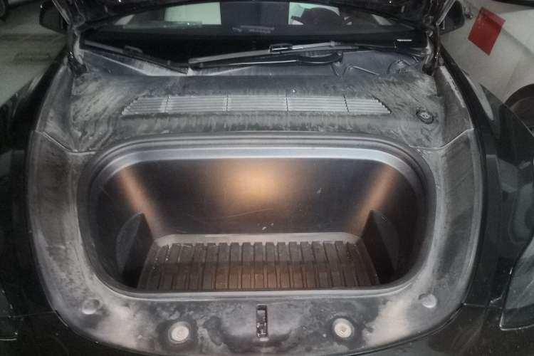 Used Tesla Model Y 2022 Long-Range All-Wheel-Drive Version Engine Bay
