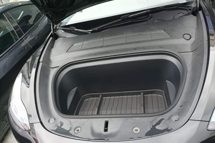 Used Tesla Model Y 2022 Long-Range All-Wheel-Drive Version Engine Bay