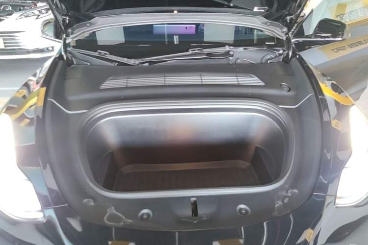 Used Tesla Model Y 2022 Revised Version Rear-Wheel Drive Engine Bay