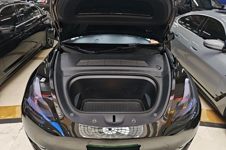 Used Tesla Model Y 2022 Revised Version Rear-Wheel Drive Engine Bay