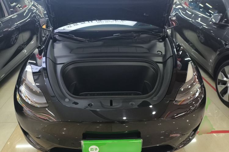 Used Tesla Model Y 2022 Rear-Wheel-Drive Version Engine Bay