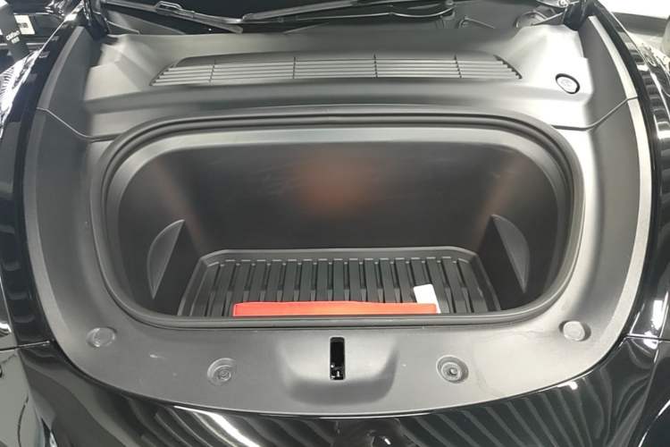 Used Tesla Model Y 2022 Revised Version Rear-Wheel Drive Engine Bay