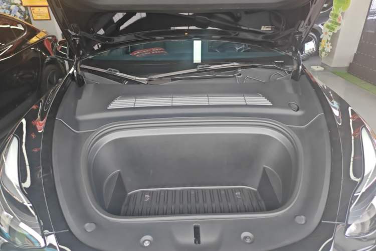 Used Tesla Model Y 2022 Long-Range All-Wheel-Drive Version Engine Bay