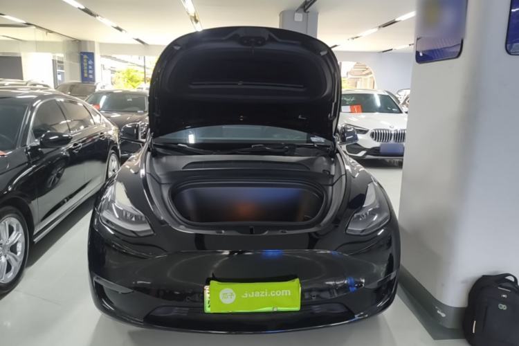 Used Tesla Model Y 2022 Rear-Wheel-Drive Version Engine Bay