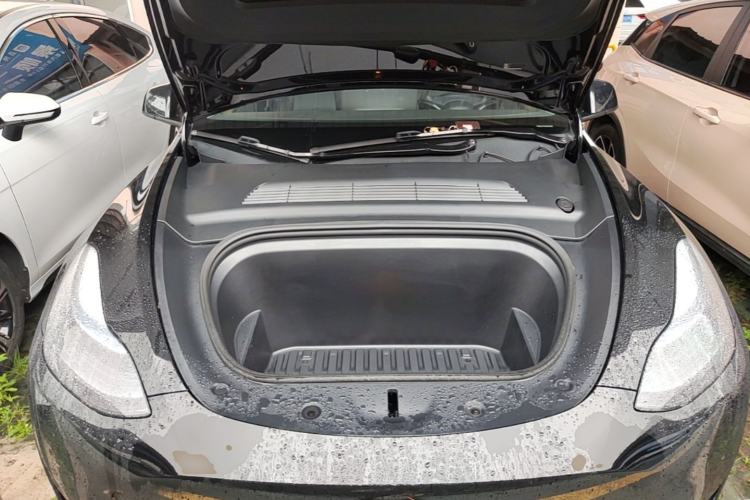 Used Tesla Model Y 2022 Revised Version Rear-Wheel Drive Engine Bay