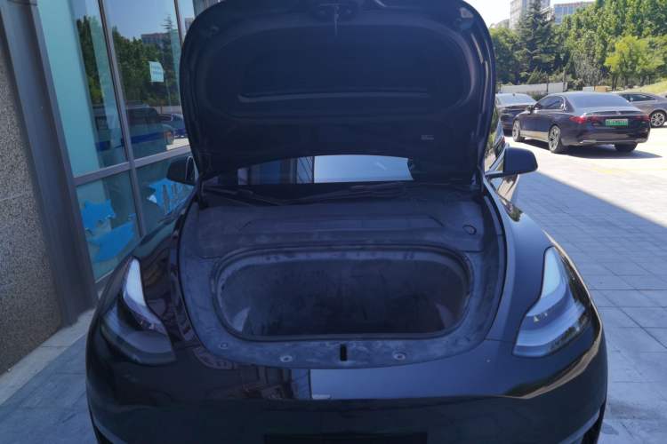 Used Tesla Model Y 2022 Revised Version Long-Range All-Wheel Drive Engine Bay