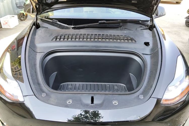 Used Tesla Model Y 2022 Revised Version Long-Range All-Wheel Drive Engine Bay