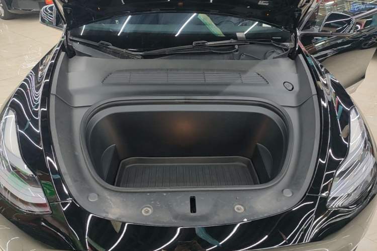 Used Tesla Model Y 2022 Performance High-Performance All-Wheel-Drive Version Engine Bay