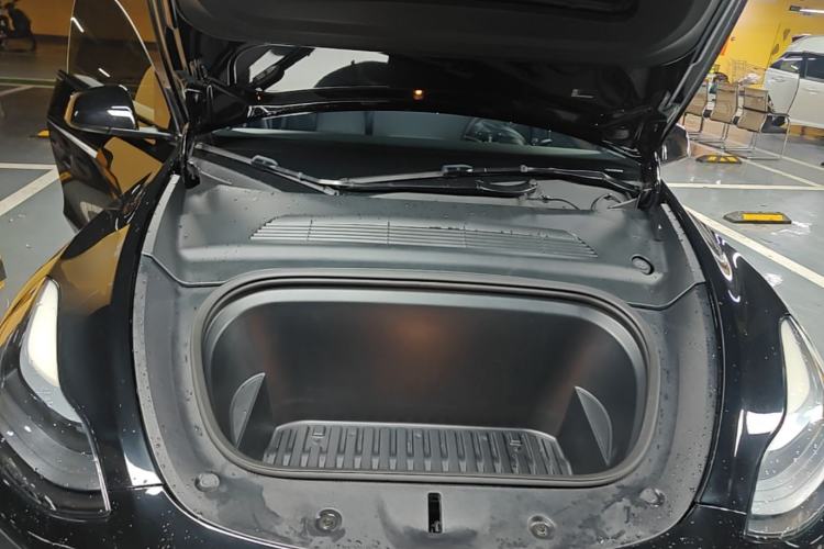 Used Tesla Model Y 2022 Revised Version Rear-Wheel Drive Engine Bay