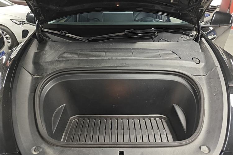 Used Tesla Model Y 2022 Revised Version Rear-Wheel Drive Engine Bay
