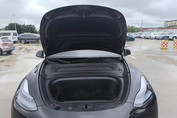 Used Tesla Model Y 2022 Revised Version Rear-Wheel Drive Engine Bay